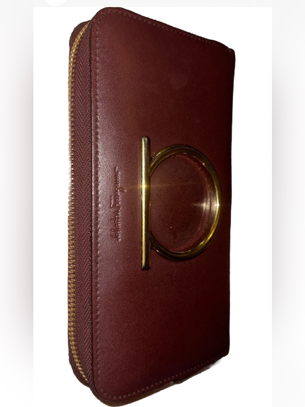 Salvatore Ferragamo Gancini Zip Around Continental Wallet Wine Burgundy - Picture 3 of 13
